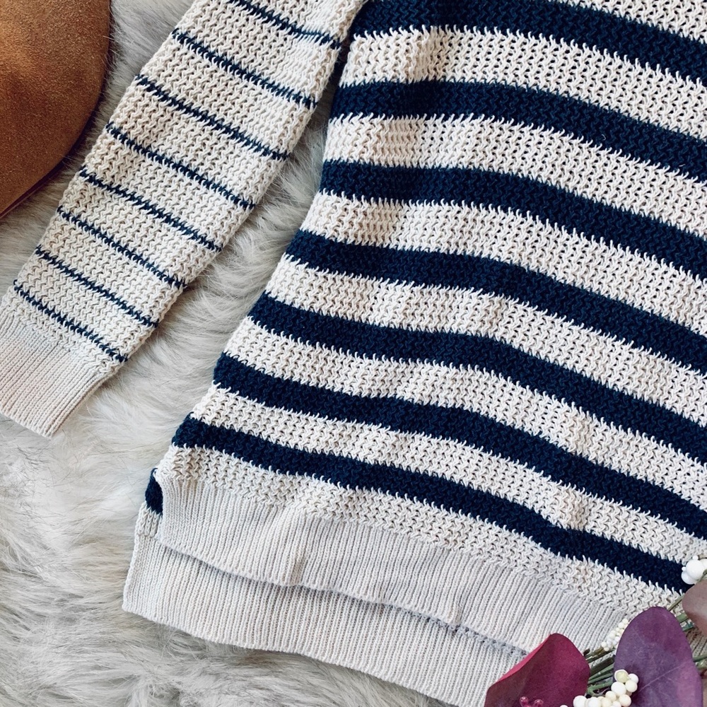 🌿 Ann Taylor Petite Zip Pullover Sweater 🌿 - Picture 3 of 4